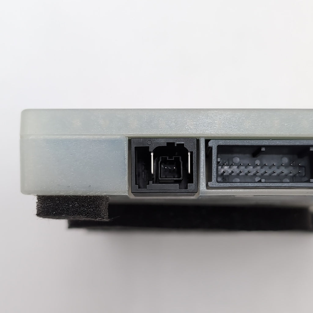 2025 BMW 330i G20 X1 U11 X3 G45 Antenna Telematics Control Module 5B5C761