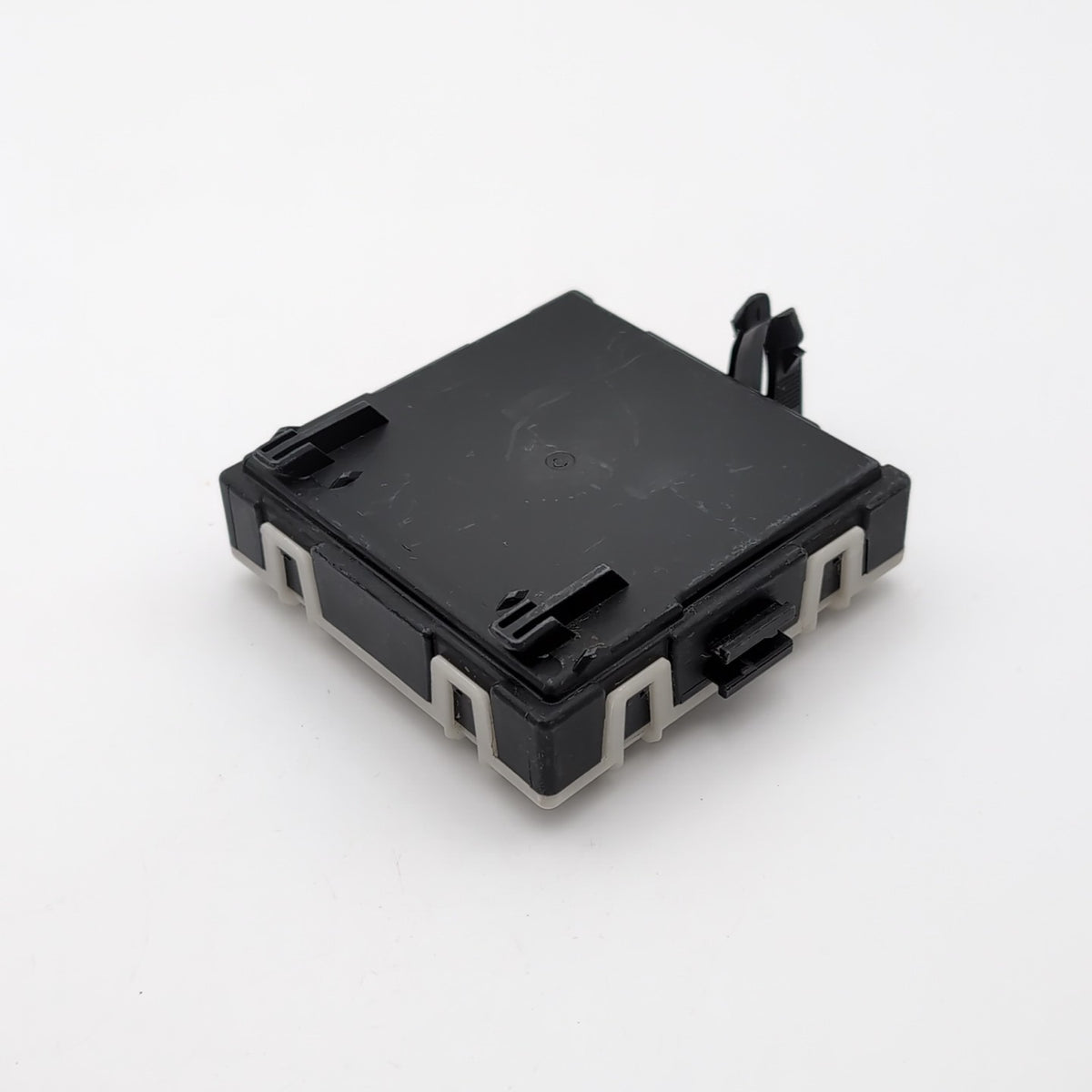 2018 2019 2020 MERCEDES S450 W222 FRONT RIGHT DOOR CONTROL MODULE A2139001118