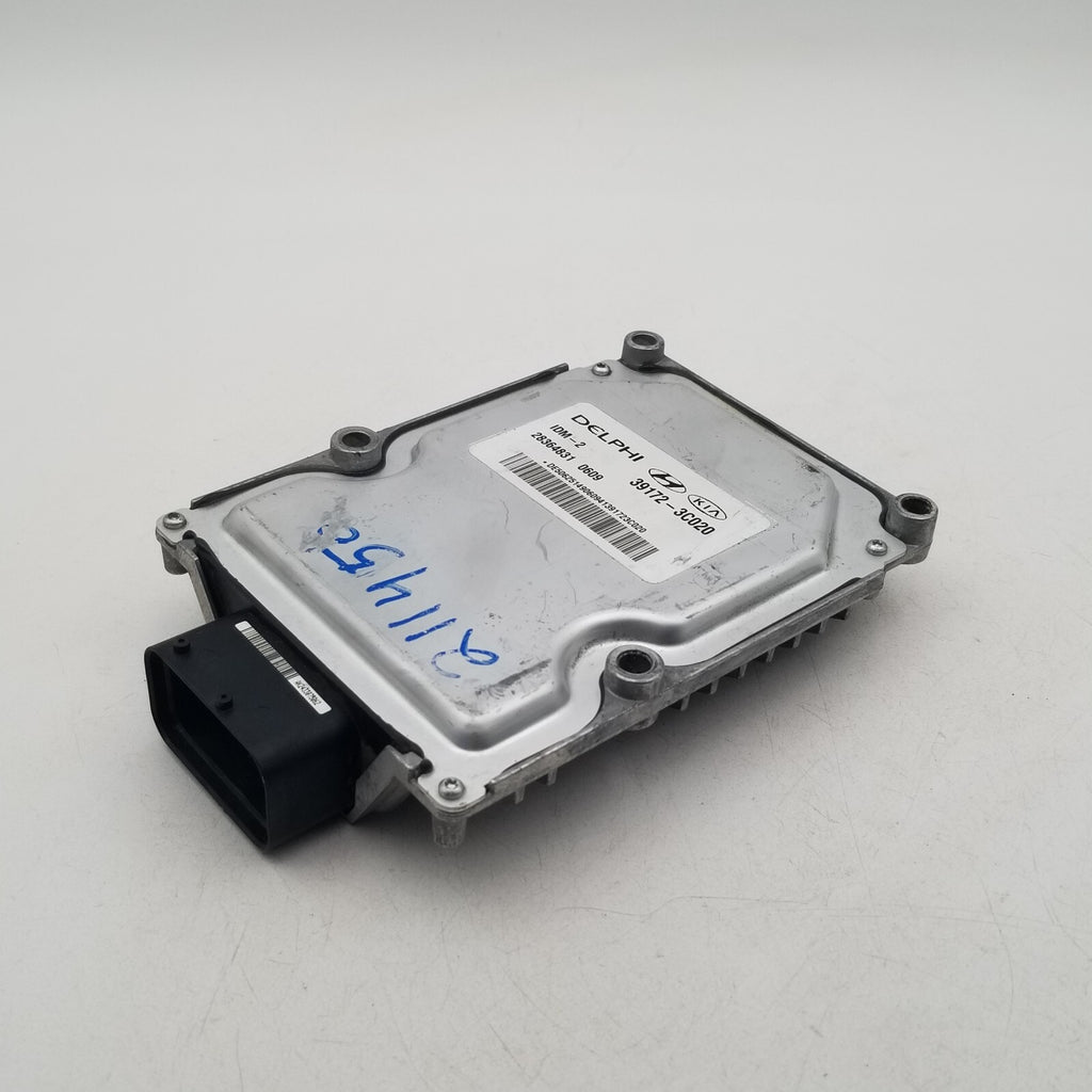 2012- 2016 Genesis FUEL INJECTOR CONTROL MODULE UNIT 39172-3C020 FCM FCU
