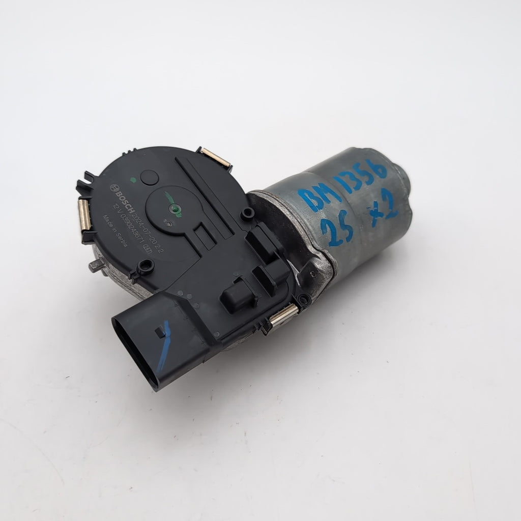 2021- 2025 BMW X1 X2 X3 M35 Front Windshield Wiper Motor OEM 0390243671