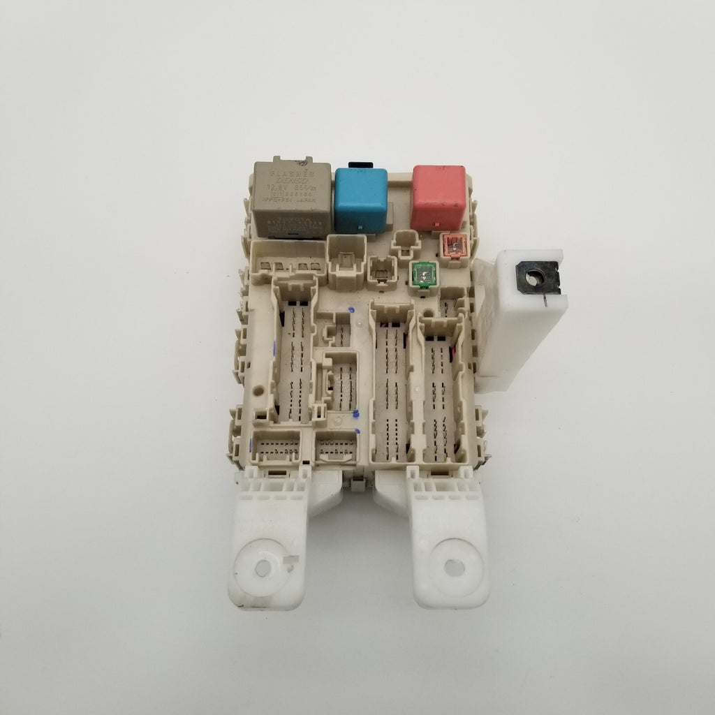 2004- 2009 Fits Toyota Prius Interior Under Dash Relay Fuse Box 82730-47300