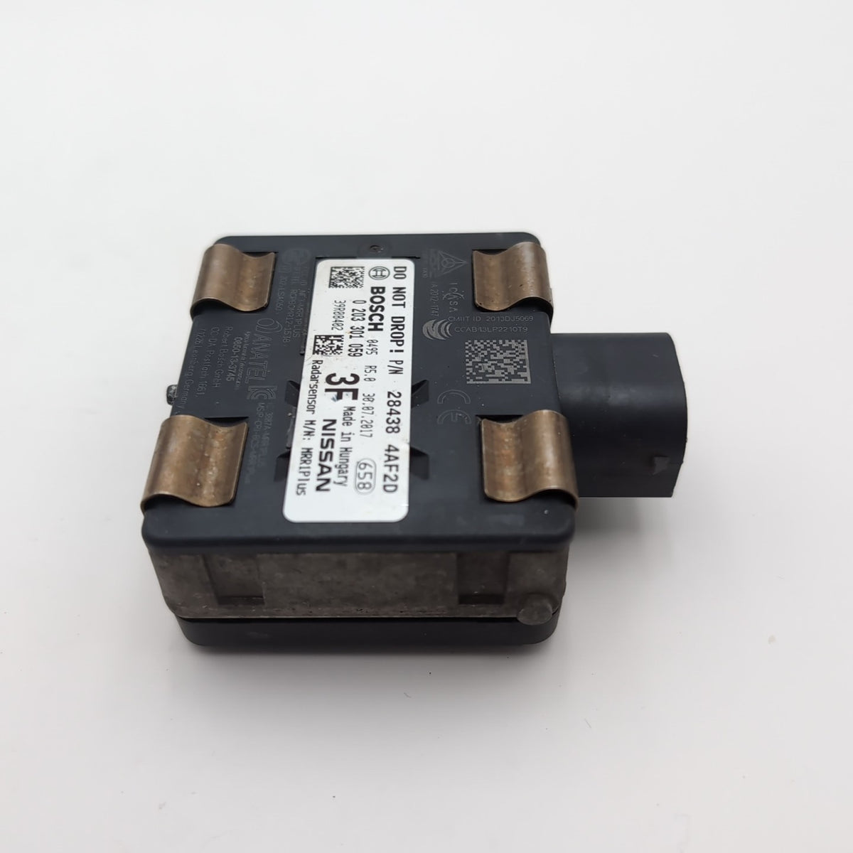 2016 2017 Nissan Sentra Cruise Distance Radar Sensor OEM 284384AF2D