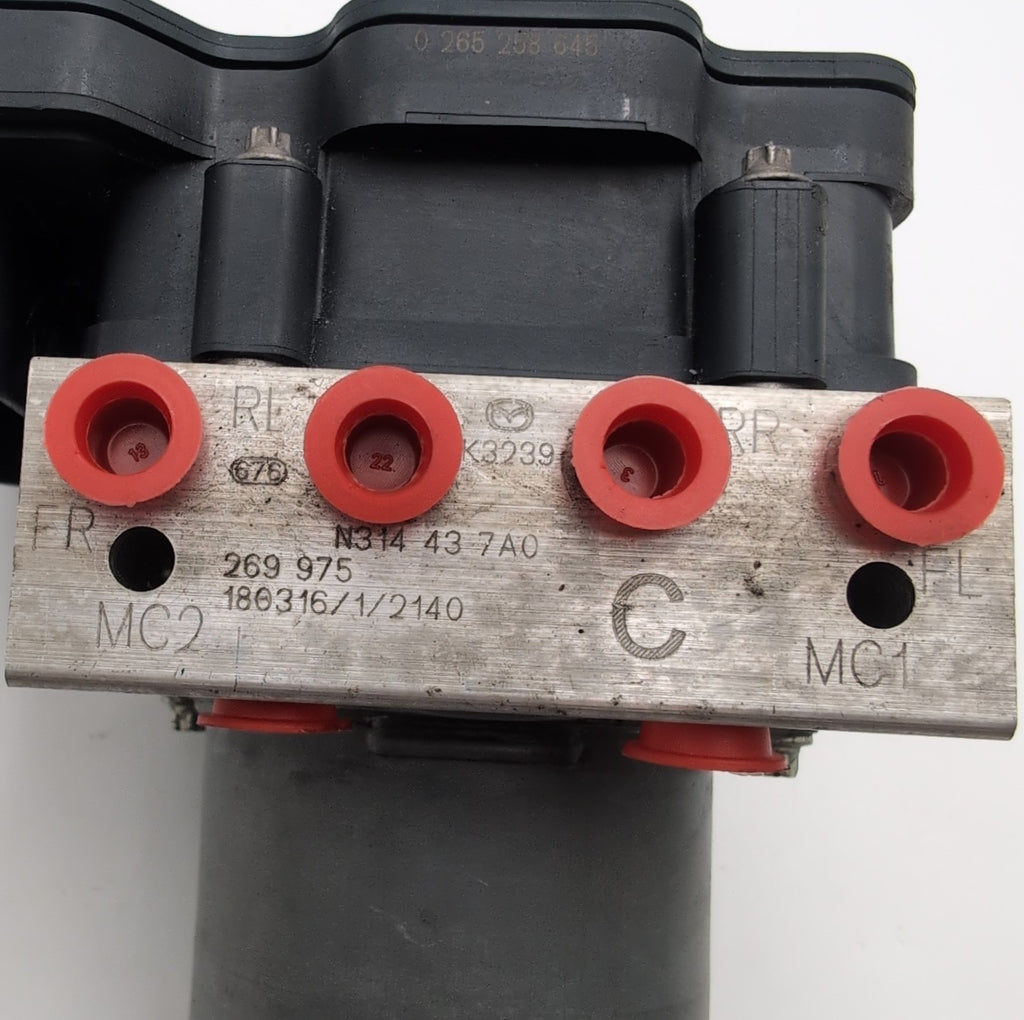 2018 Mazda MX5 Miata 2.0L Manual ABS Anti Lock Brake Pump Control Unit N314437A0