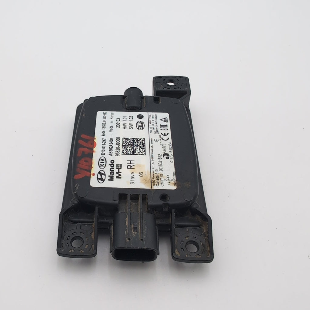 2019 2020 2021 Hyundai Kona SLAVE RH Right Blind Spot Radar Sensor 95820-J9000