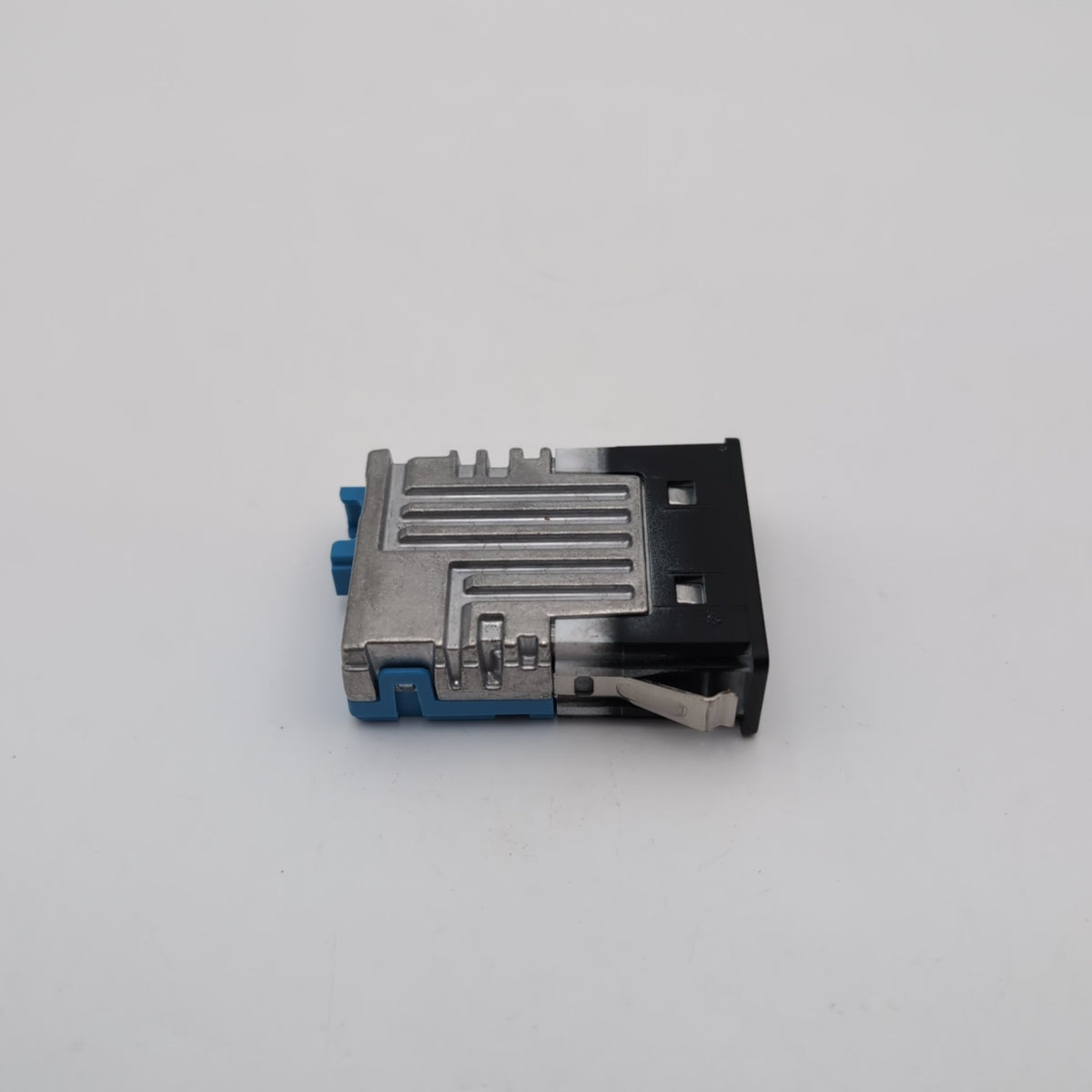 2019 - 2026 BMW G20 G21 G22 G26 G15 G30 G42 X3 Single USB Socket Port 5B51C70