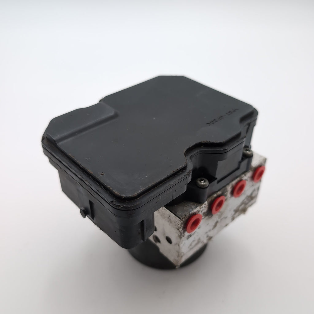 2017 2018 Toyota Rav4 ABS Anti Lock Brake Pump Control Unit OEM 44540-42401