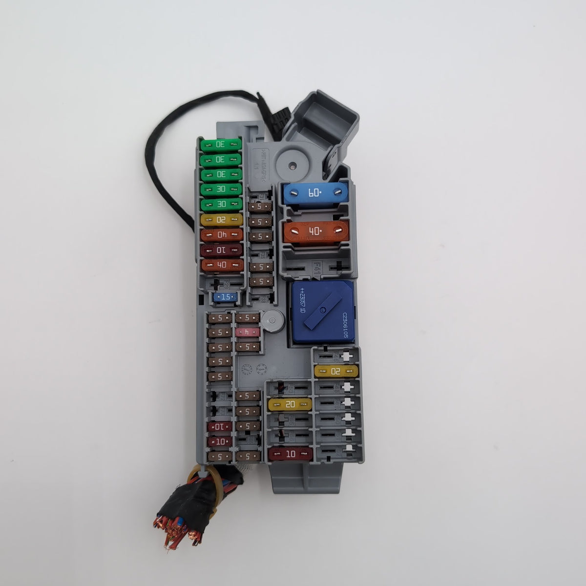 2019 - 2026 BMW X5 X6 X7 XM G20 G26 G42 G87 M3 Front Power Distribution Fuse Box