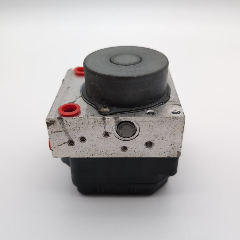 2014 2015 Toyota Corolla ABS Anti Lock Brake Pump Control Unit 44540-02411