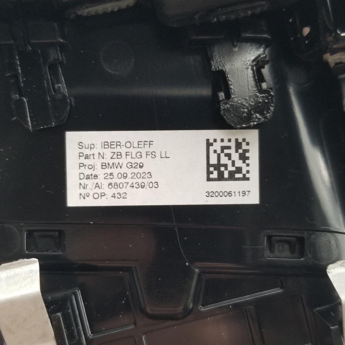 2019 - 2024 BMW Z4 G29 OEM FRONT LEFT AC DRIVER VENT TRIM PANEL