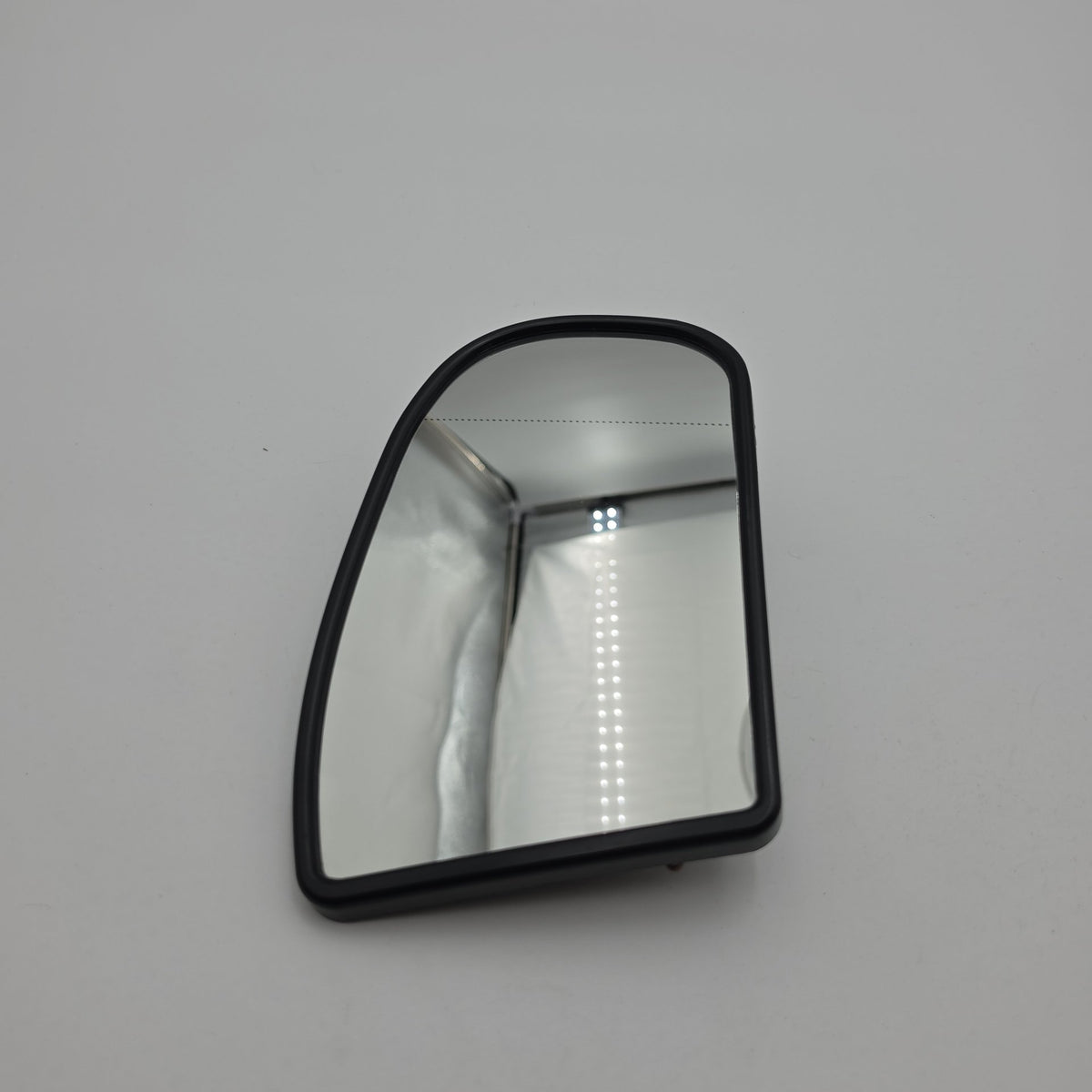 2003 - 2006 Mercedes E-Class W211 Right Side Mirror Glass Auto Dim 2118100421