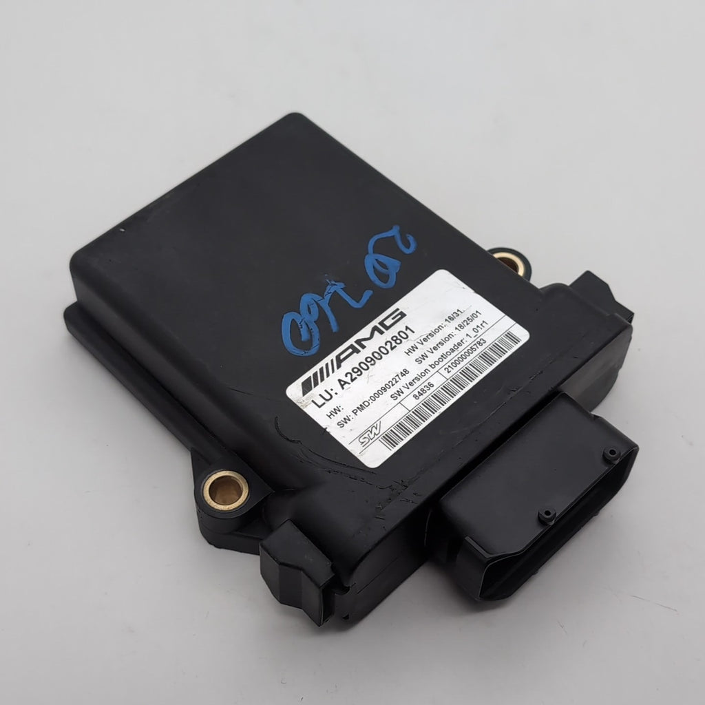 2017- 2023 MERCEDES C63 AMG W205 SEDAN OEM DIFFERENTIAL LOCK CONTROL MODULE