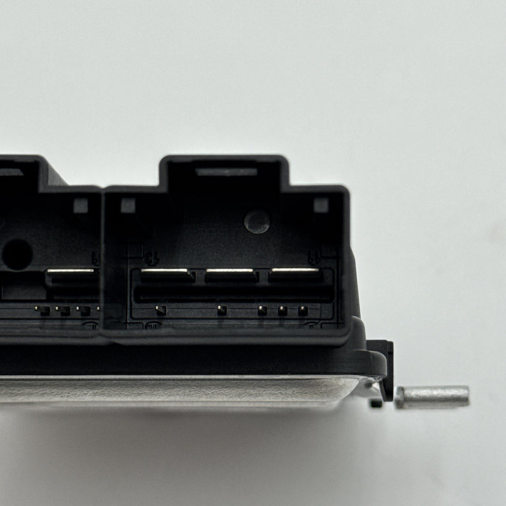 2025 2026 BMW 330i M340i G20 Fuel Pump Control Module 5B6C091
