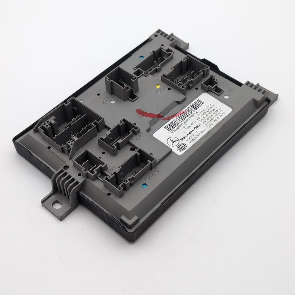 2019 2020 2021 MERCEDES C300 W205 REAR TRUNK SAM CONTROL MODULE UNIT A2059007037