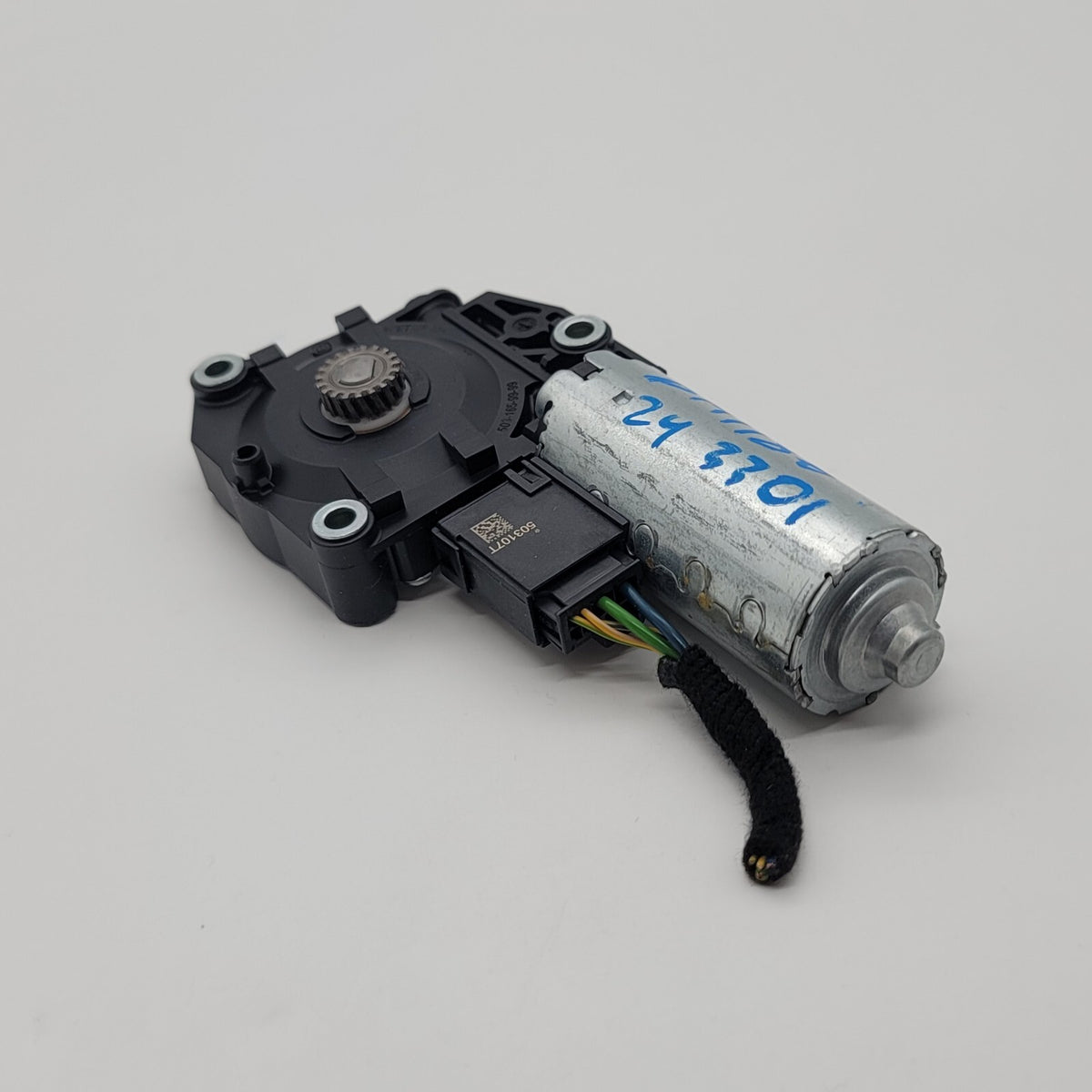 2019 2020 2021 2022 2023 BMW G20 G26 G32 M440 Sunroof Motor Sun Moon Roof Motor
