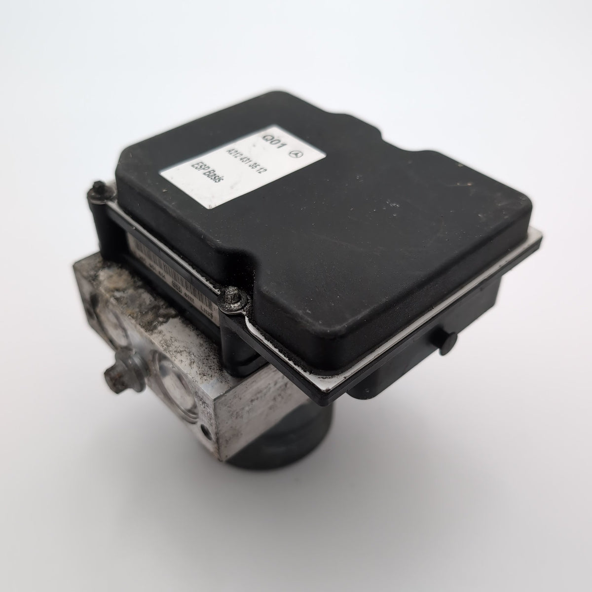 2012 - 2016 Mercedes E350 W212 ABS Anti Loc Brake Pump Control Unit A2124313512