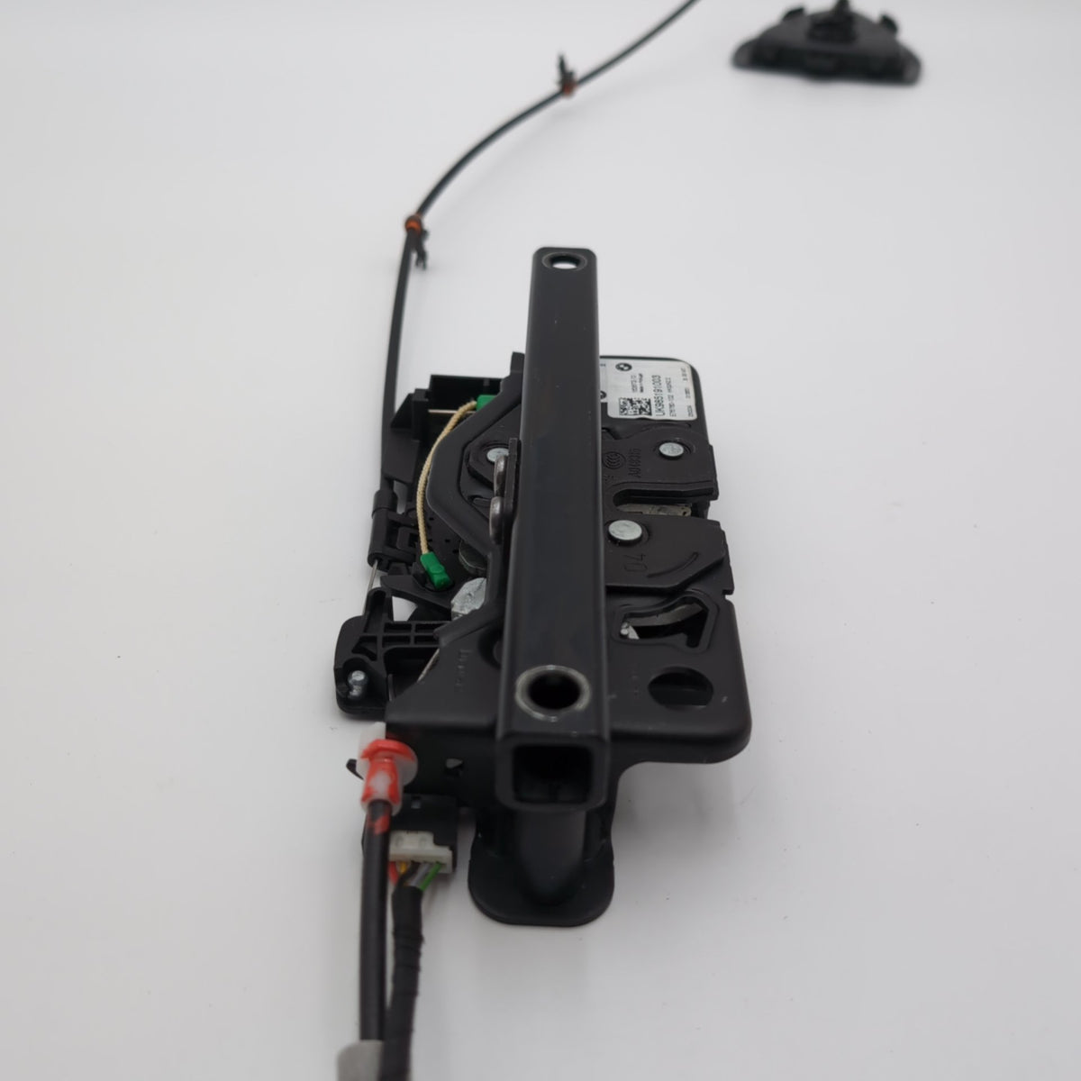 2023 - 2025 BMW i4 G26 Rear Trunk Lid Liftgate Latch Actuator Assembly 9851910