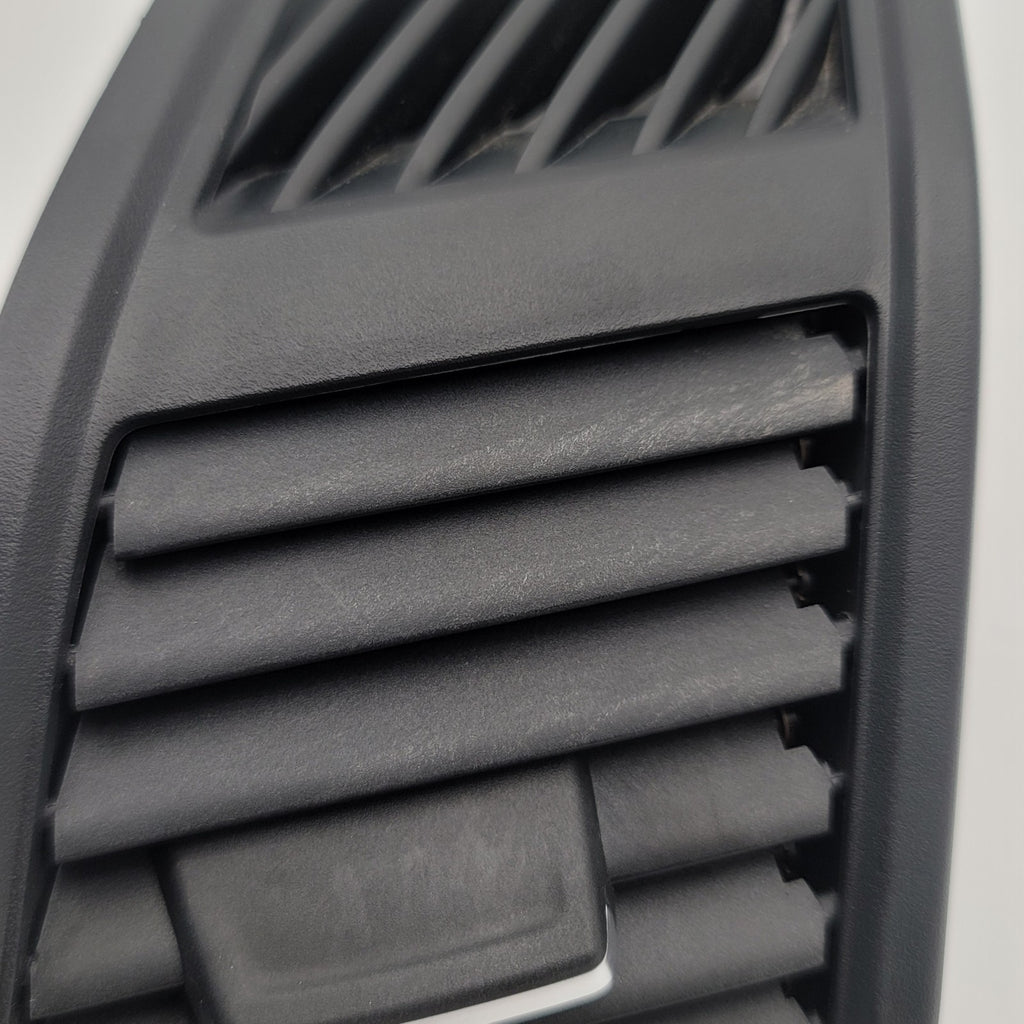 2014- 2021 BMW i3 I01 Left Driver Side Dashboard A/C AC Air Vent 9283001 OEM
