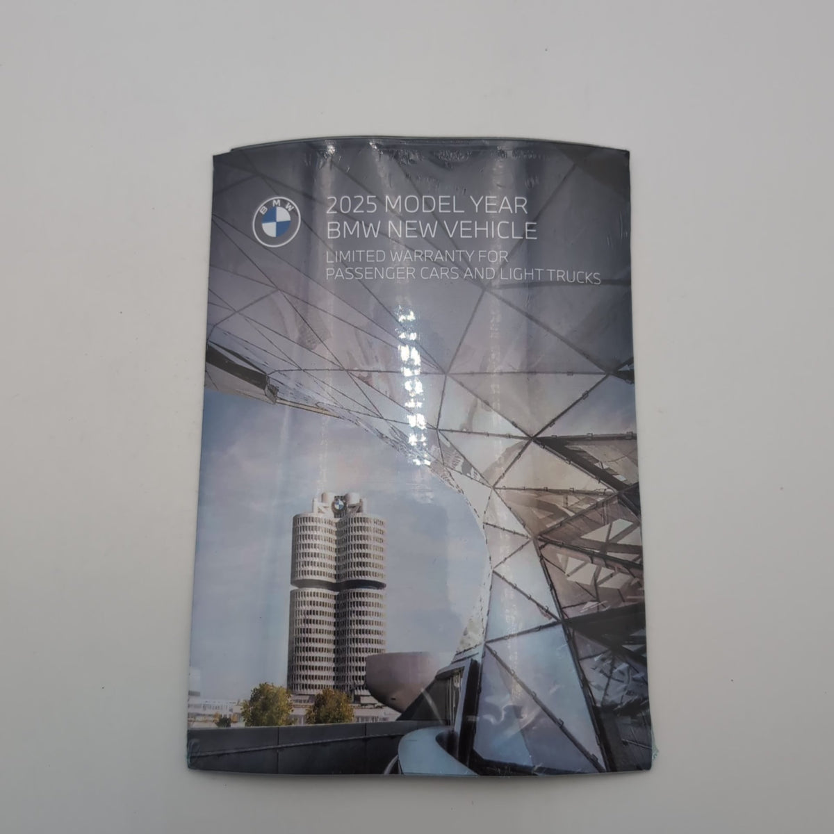 2025 BMW 3 Series Sedan Owners Manual Handbook Set Kit with Case OEM