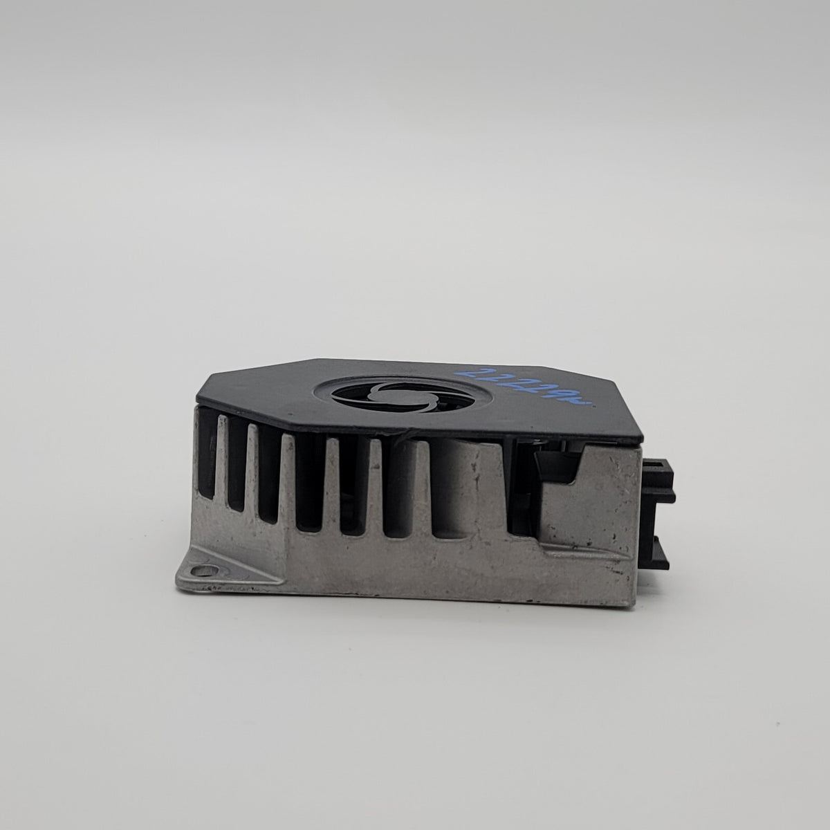 2008- 2018 Mercedes W211 E350 GL450 R350 Subwoofer Amplifier Harman Becker OEM