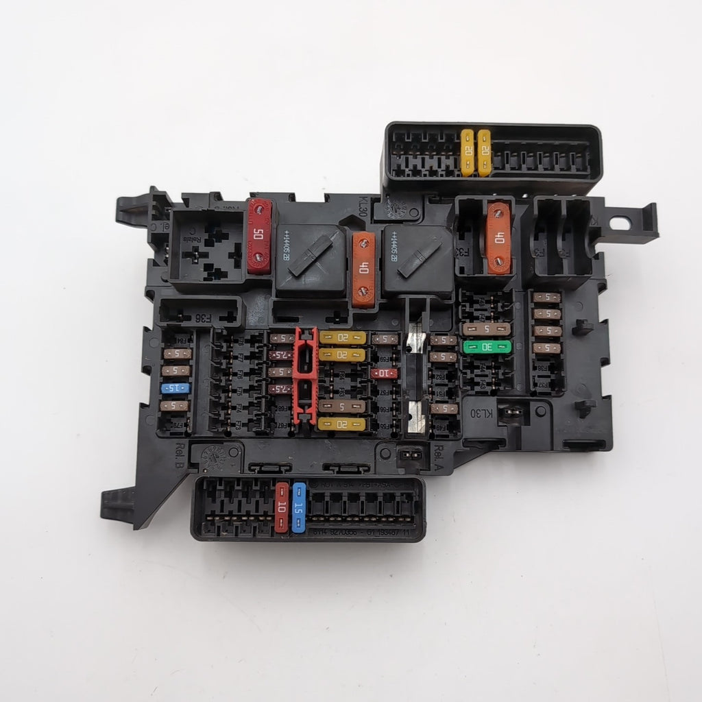 2014- 2019 MINI COOPER F56 2.0L POWER DISTRIBUTION FUSE RELAY BOX MODULE