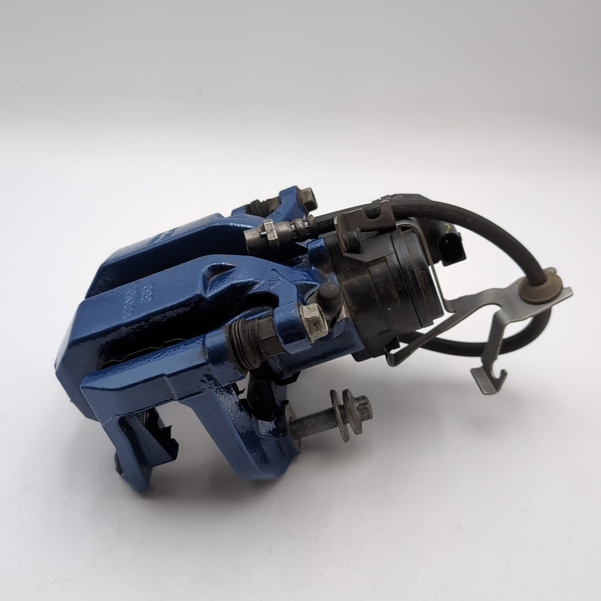 2024 2025 BMW 330i 440i G20 G22 G29 Rear Left Brake Caliper Blue 8842567