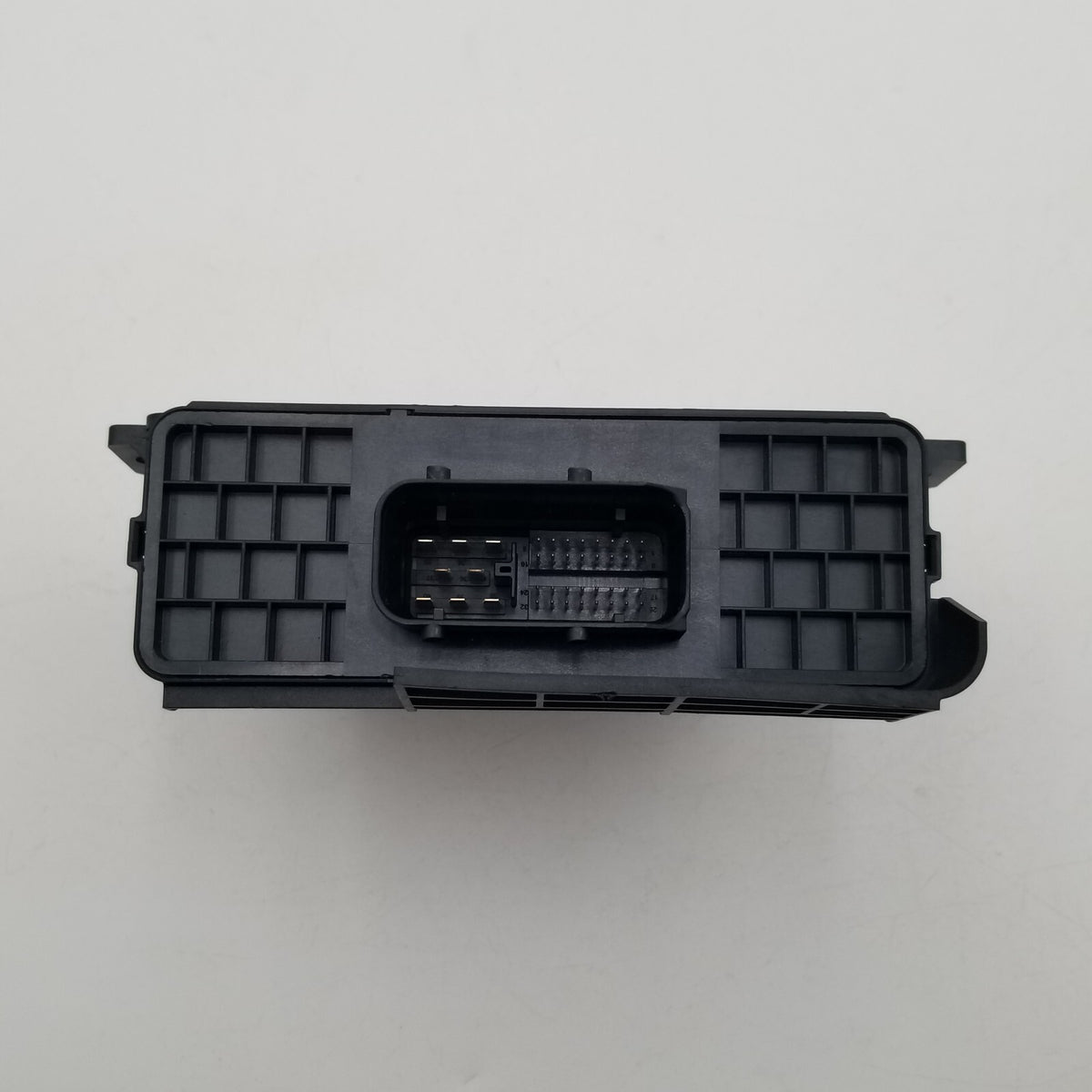 2007 2008 2009 2010 2011 Audi S6 C6- Onboard Supply Control Module Computer