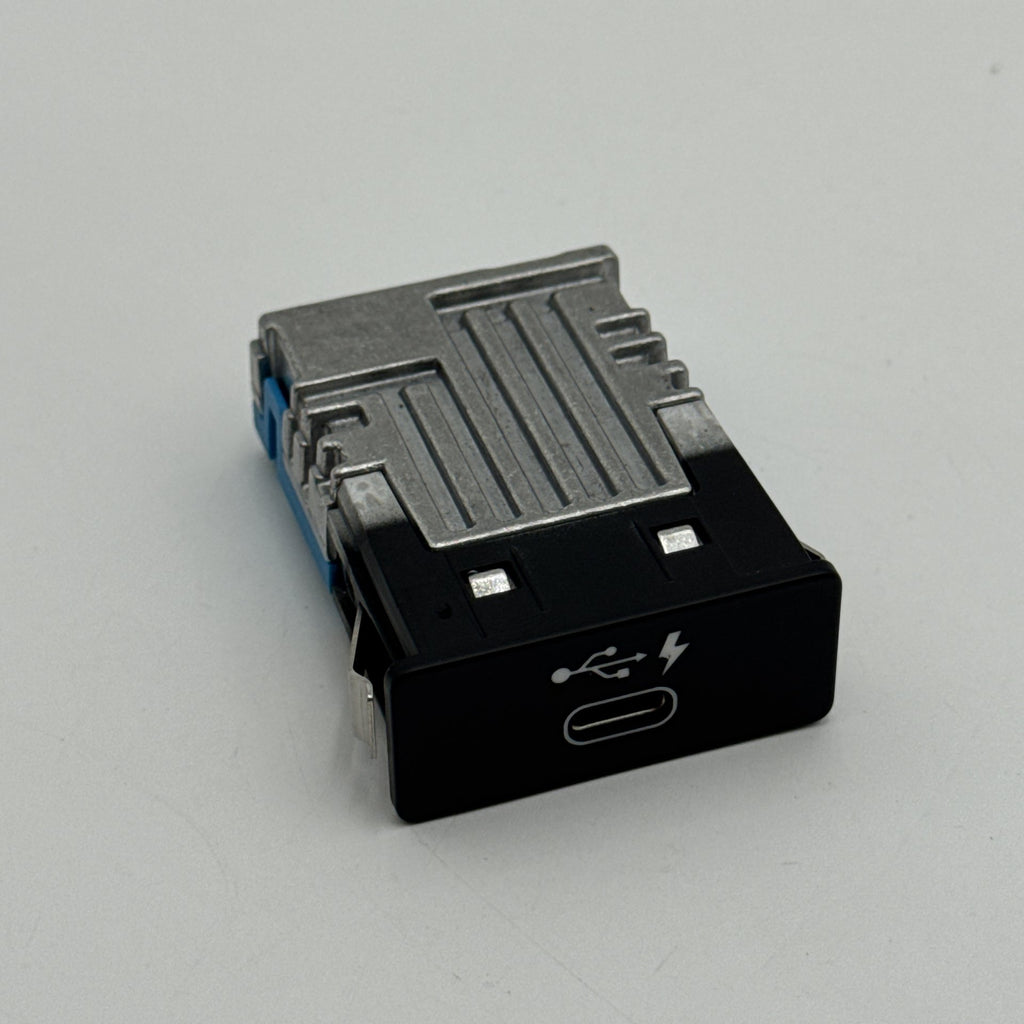 2019 - 2024 BMW 3 4 5 X3 X4 X5 X6 Rear Center Single USB Port Socket 8711939