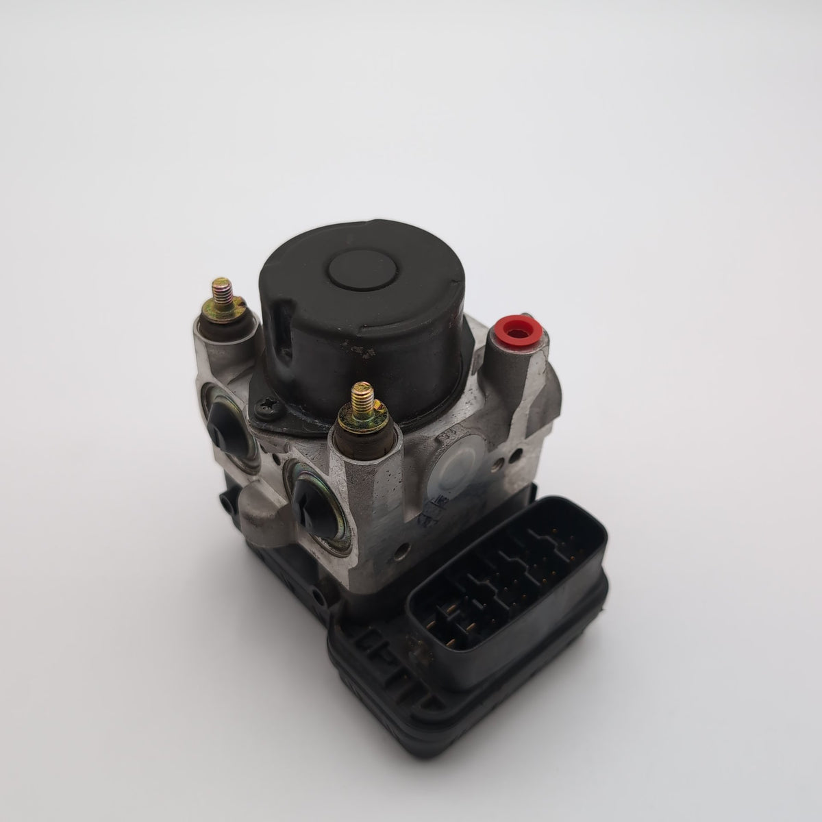 2002 2003 Lexus ES300 ABS Anti Lock Brake Pump 44510-33080