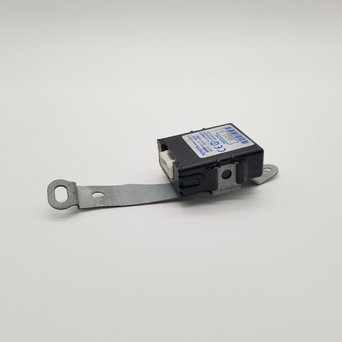 2004- 2009 Toyota Prius Front Door Oscillator Control Module 89991-47010
