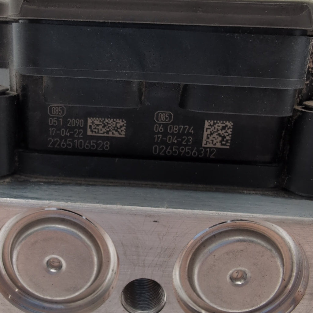 2017 2018 2019 Audi Q7 ABS Anti Lock Brake Pump Control Unit 4M0907379Q