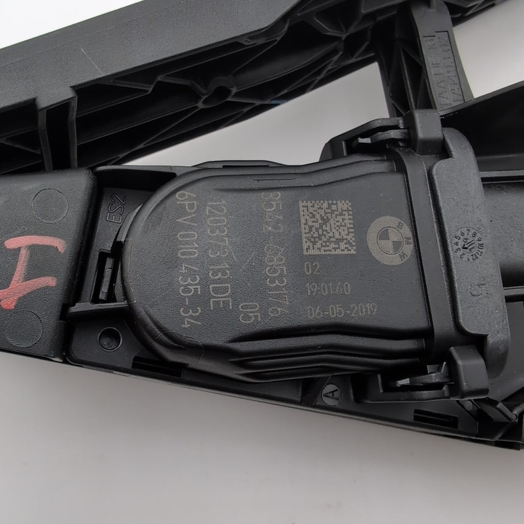 2017- 2021 BMW i3 I01 Hybrid Gas Accelerator Pedal OEM 6853176