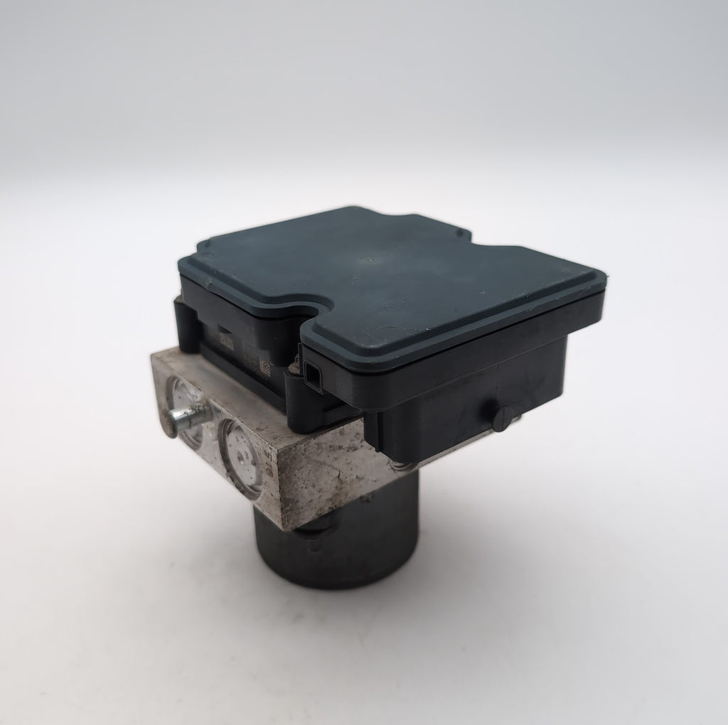 2014 2015 2016 Chrysler Town & Country 3.6L ABS Anti Lock Brake Pump 68183803AC