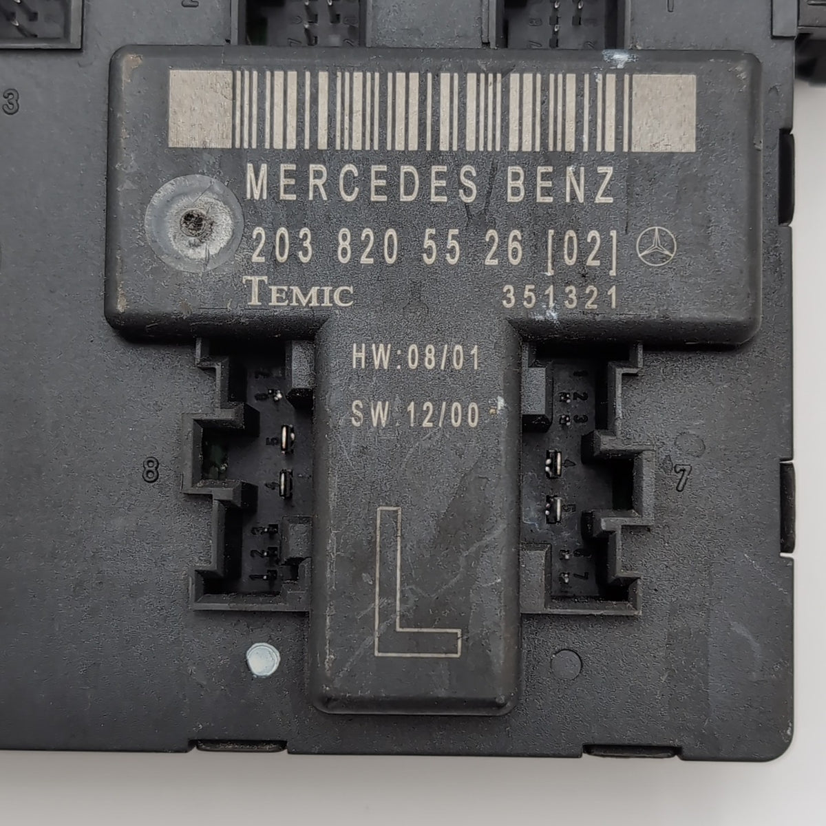 01-07 Mercedes W203 C230 C280 C320 Front Left Door Control Module 2038205526 OEM