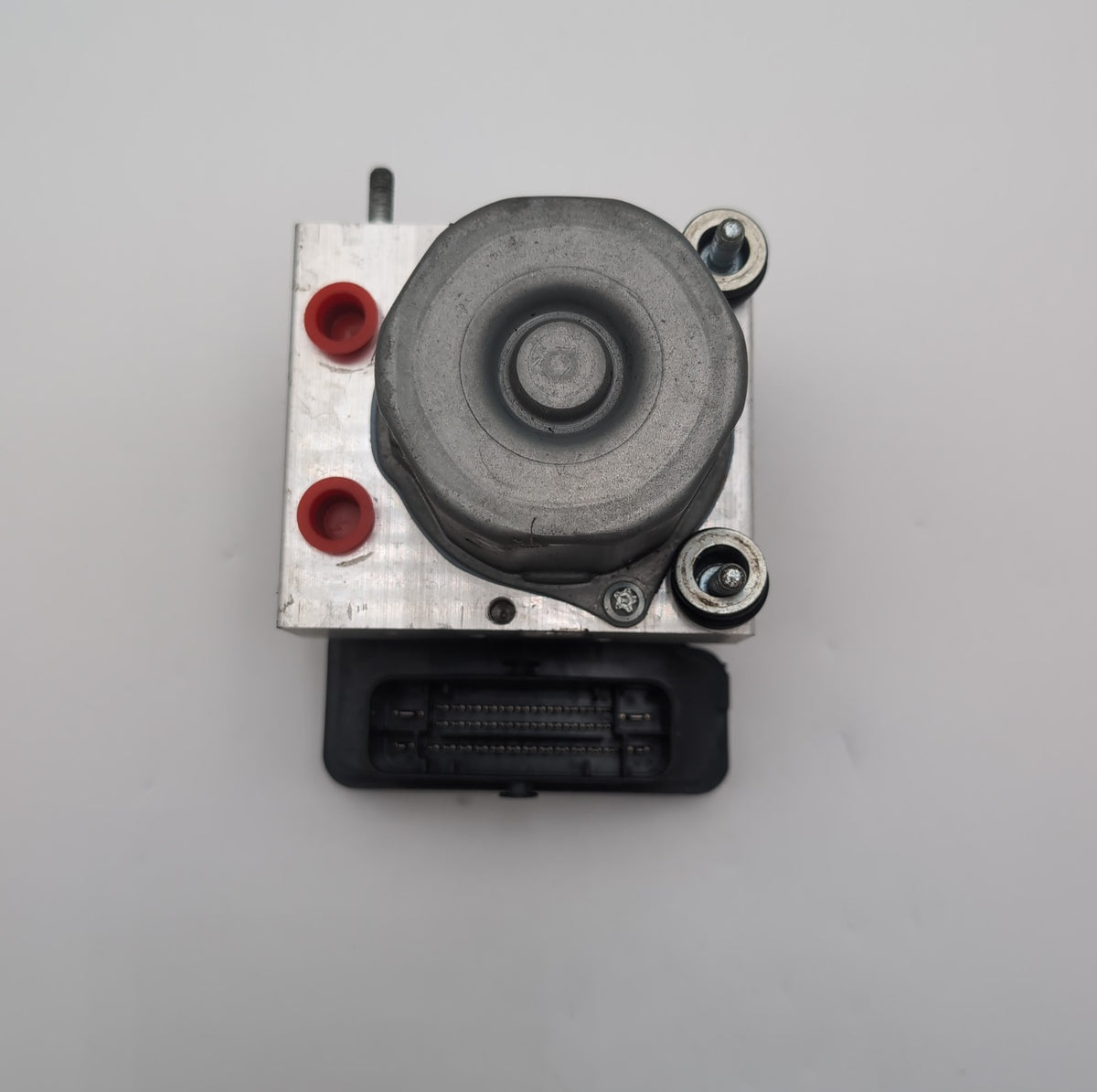 2020 2021 2022 2023 Nissan Versa 1.6L ABS Anti Lock Brake Pump 476605ES0B