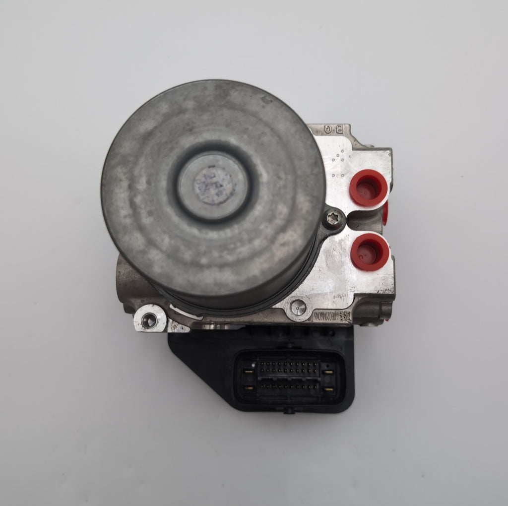 2018 2019 Infiniti Q50 3.0L ABS Anti Lock Brake Pump Control Unit 476604GU1A