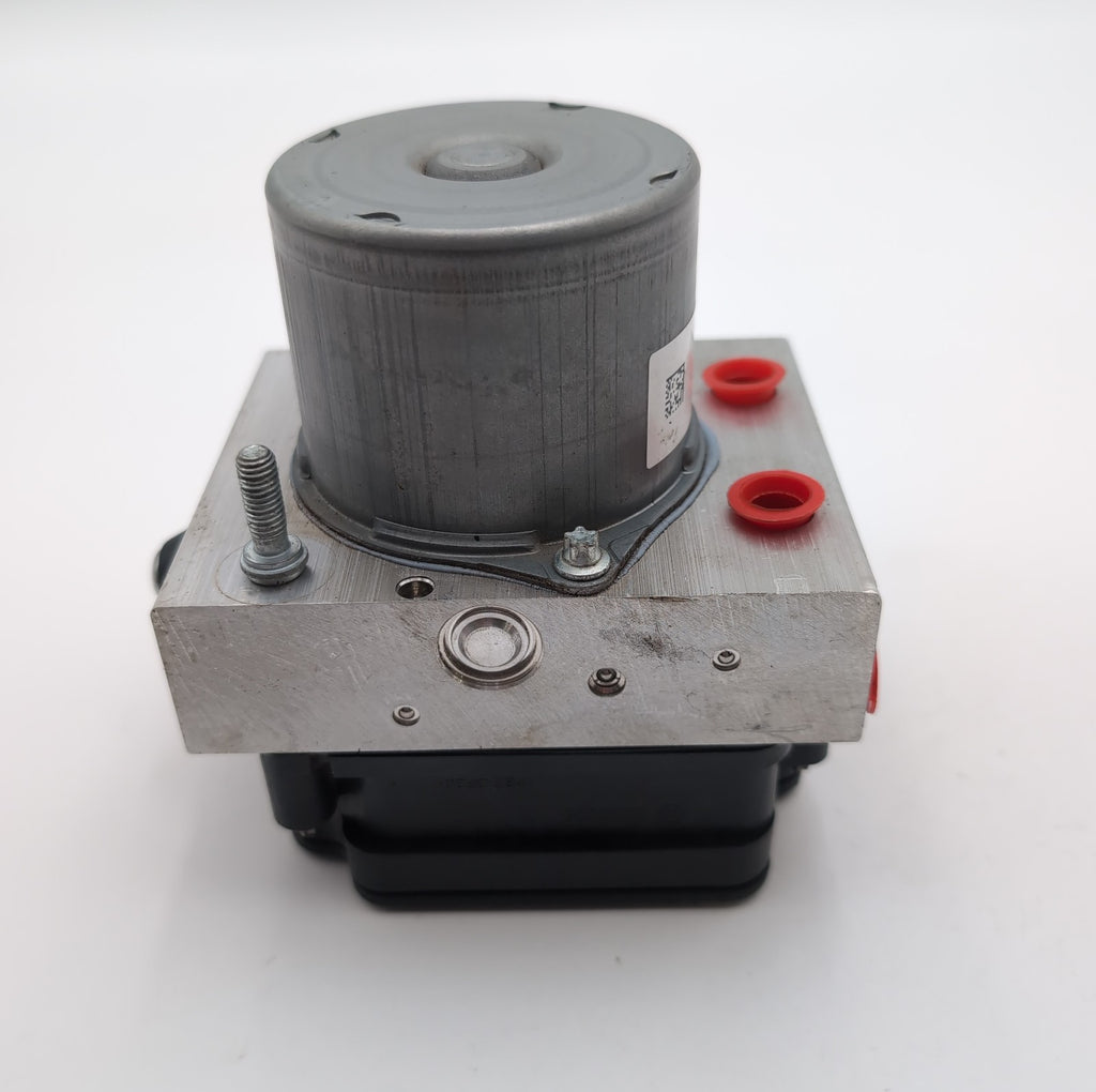 2020 2021 2022 Jeep Cherokee ABS Anti Lock Brake Pump Control Unit 68477674AB