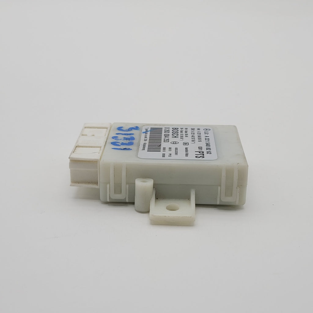 2007 2008 2009 Mercedes W221 S550 S63 Parking Assist Control Module A2215408262