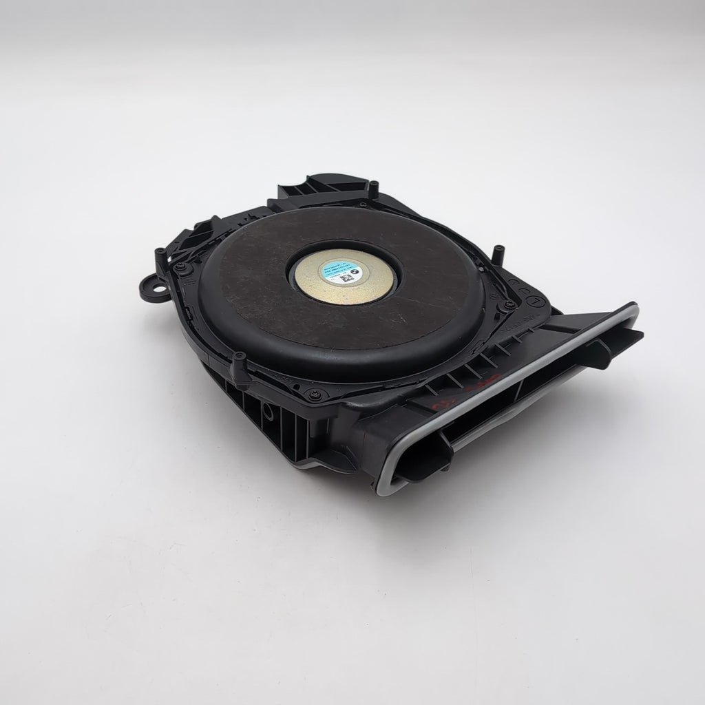 2024 2025 2026 BMW 530i 540i G60 Left Subwoofer Speaker 5AFAF87