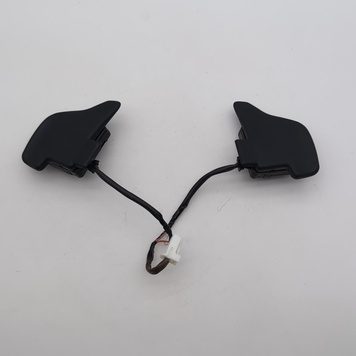 2015 2016 2017 Toyota Camry Steering Wheel Paddle Shifter Set Up Down