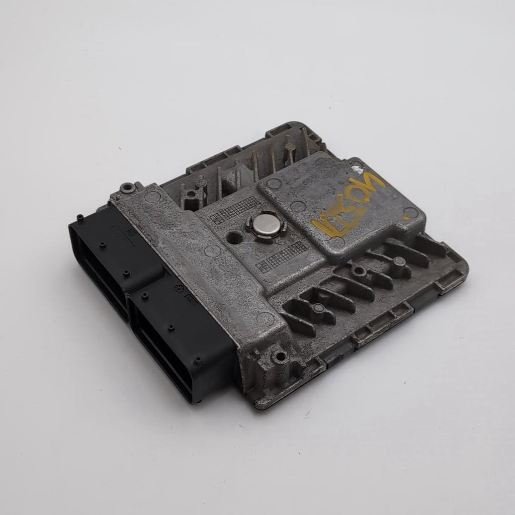 2014 2015 Volkswagen Passat 1.8L Engine Computer Control Module ECU 06K906070H