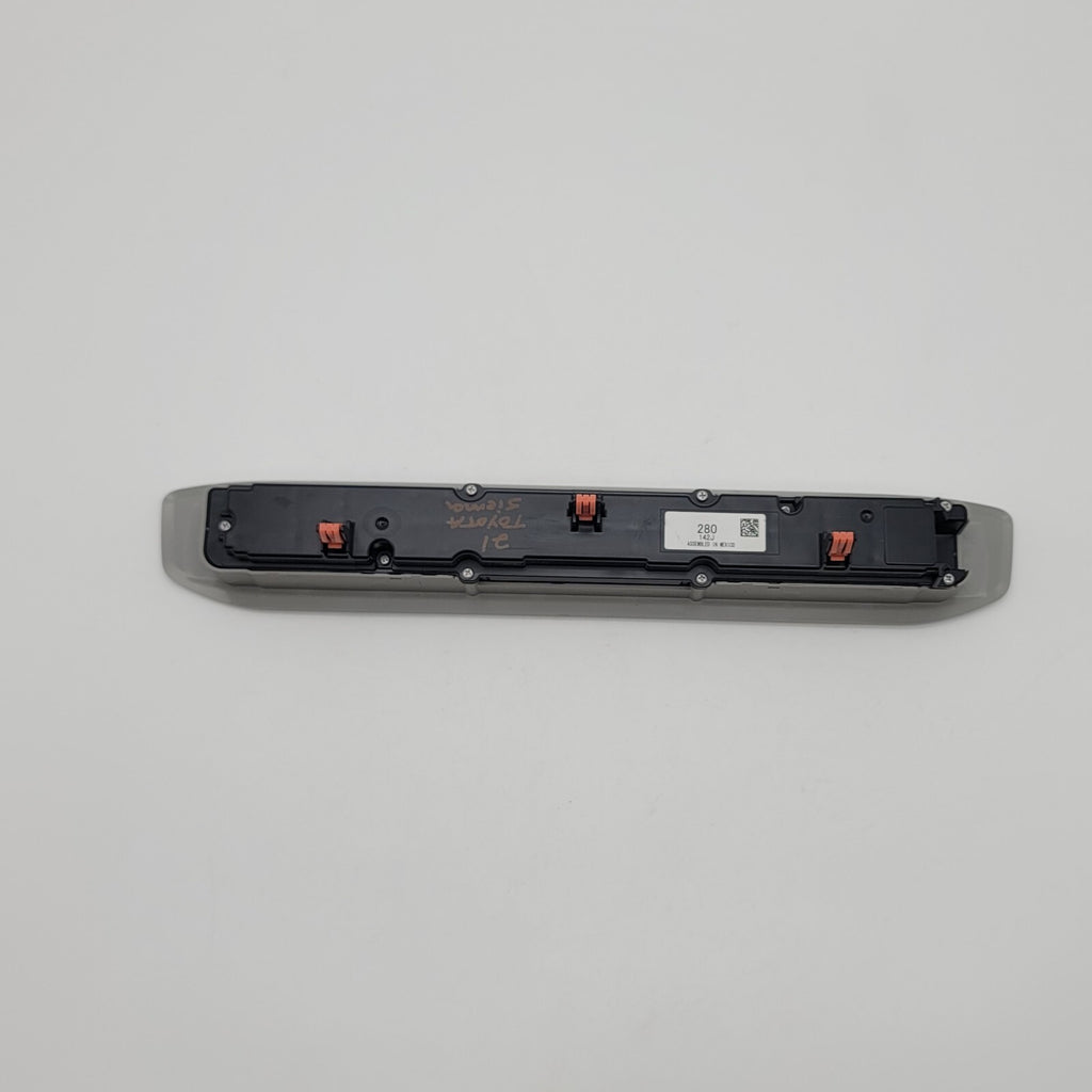 2021- 2023 Toyota Sienna Temperature AC Heater Climate Control 55900-08280-B0