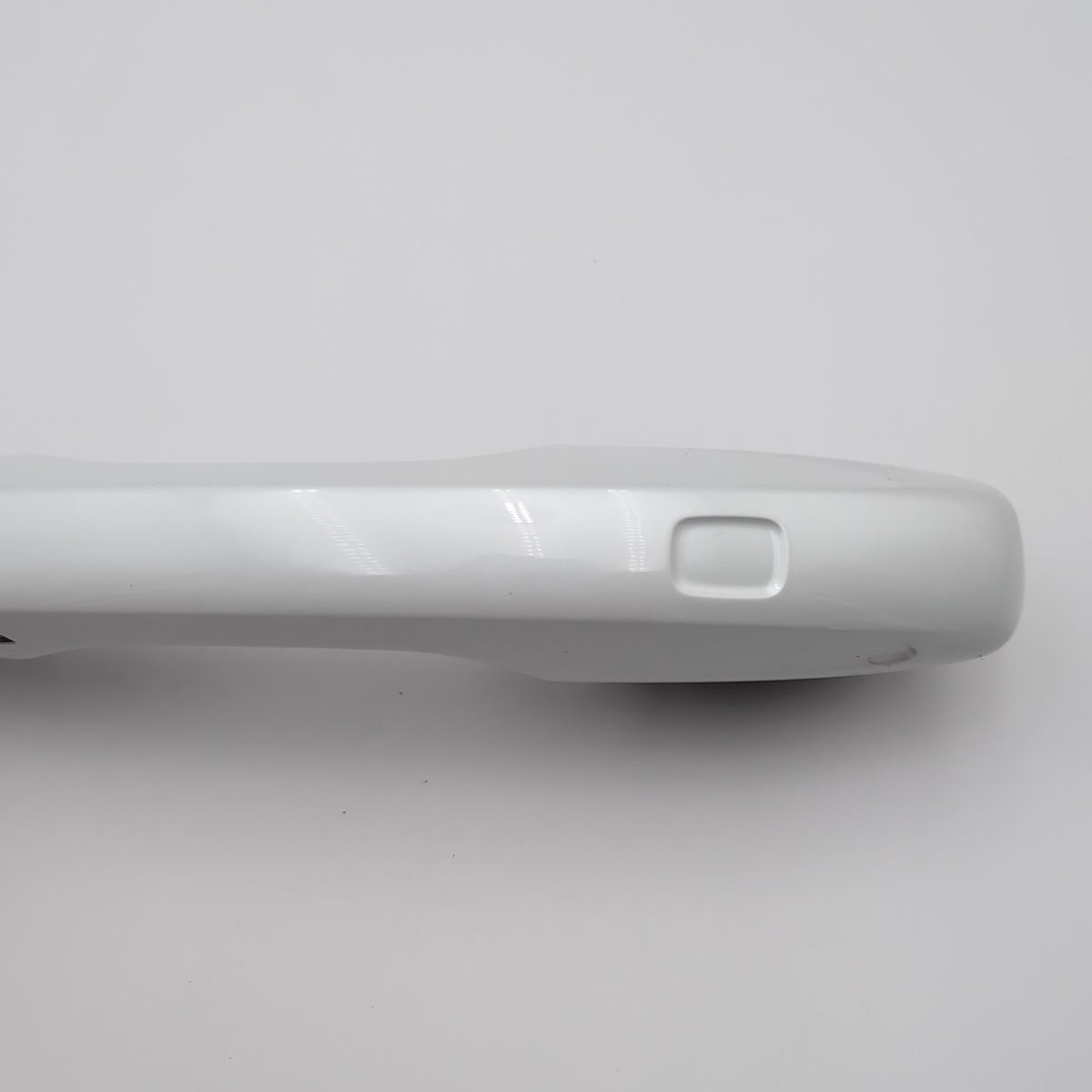 2018- 2025 VOLVO XC60 FRONT LEFT DRIVER SIDE DOOR OUTSIDE HANDLE