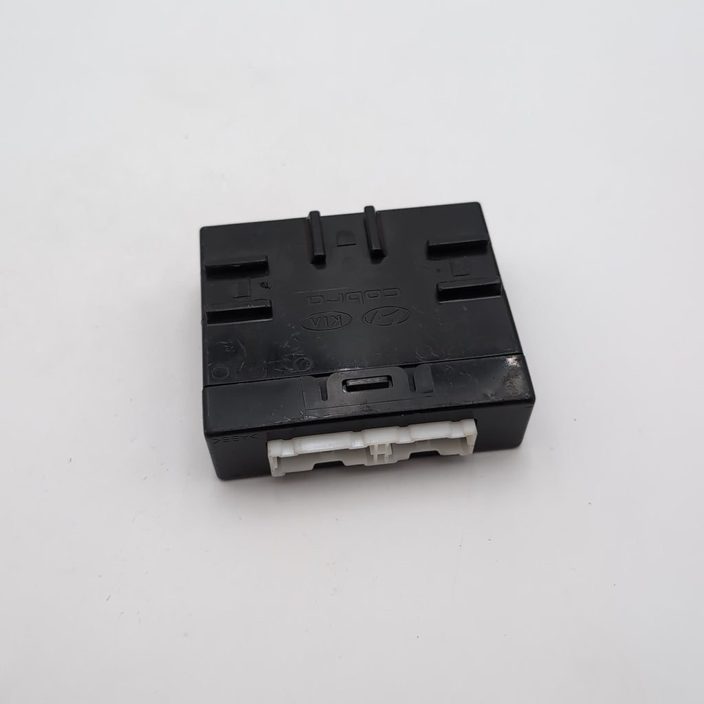 2010- 2014 Hyundai Genesis Park Assist Back Waring Control Module 95700-3M001