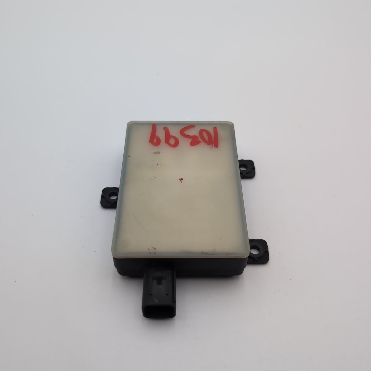2019 - 2022 Hyundai Tucson Rear Blind Spot Radar Sensor D395850700