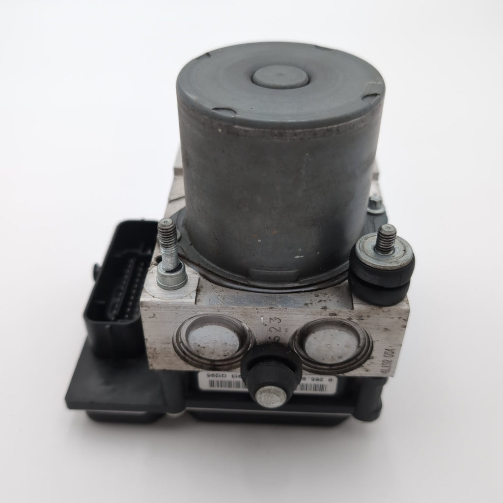 2015 2016 Nissan NV200 ABS Anti Lock Brake Pump Control Unit 476609SA0A