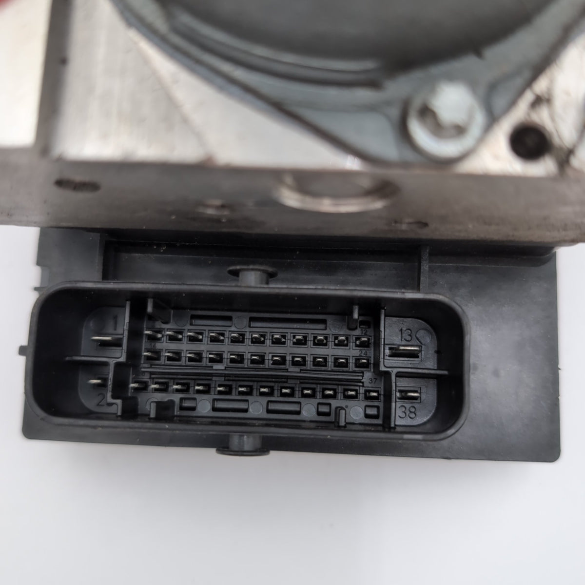 2015 2016 Nissan NV200 ABS Anti Lock Brake Pump Control Unit 476609SA0A