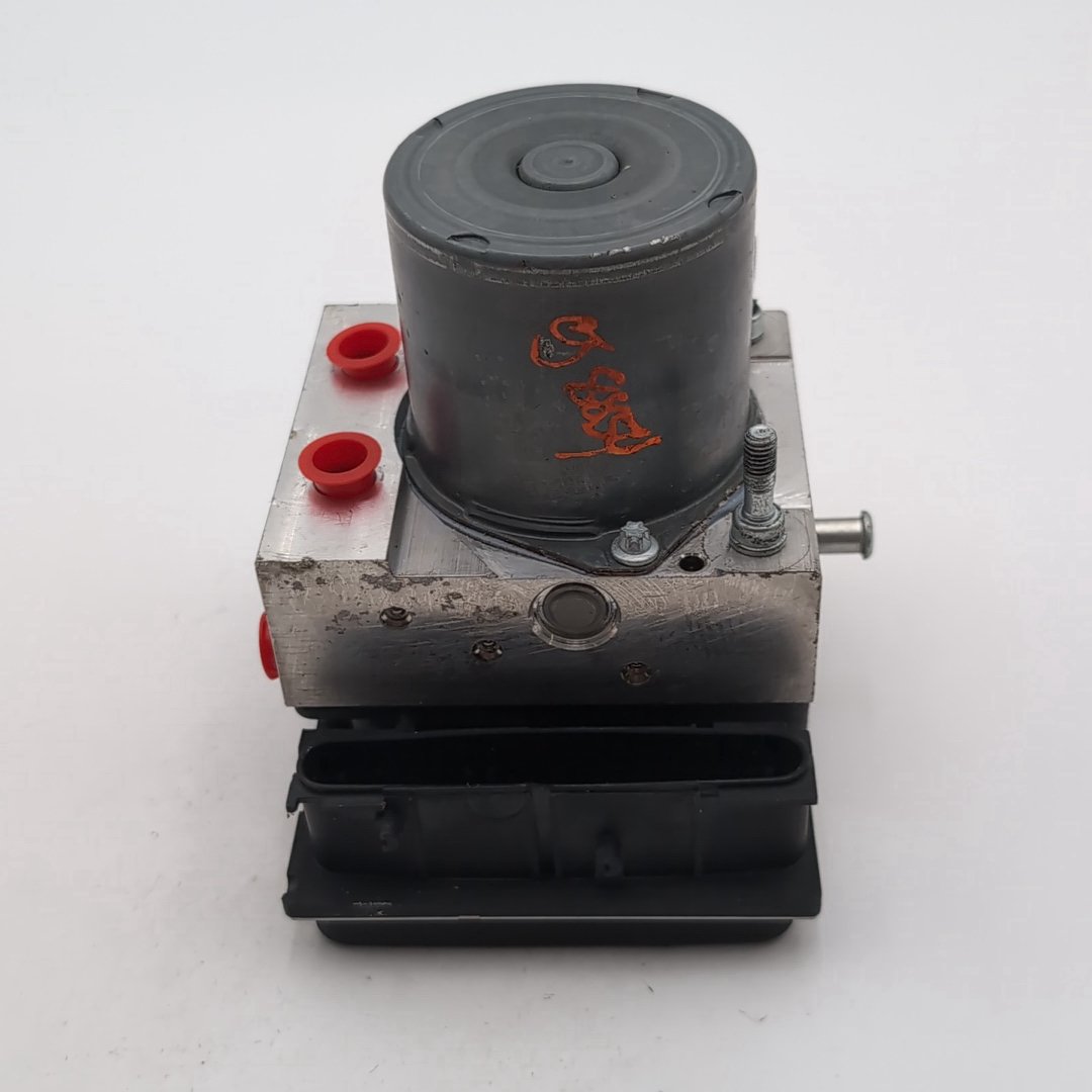 2015 - 2020 Nissan 370z Coupe ABS Anti Lock Brake Pump OEM 476603GM0A