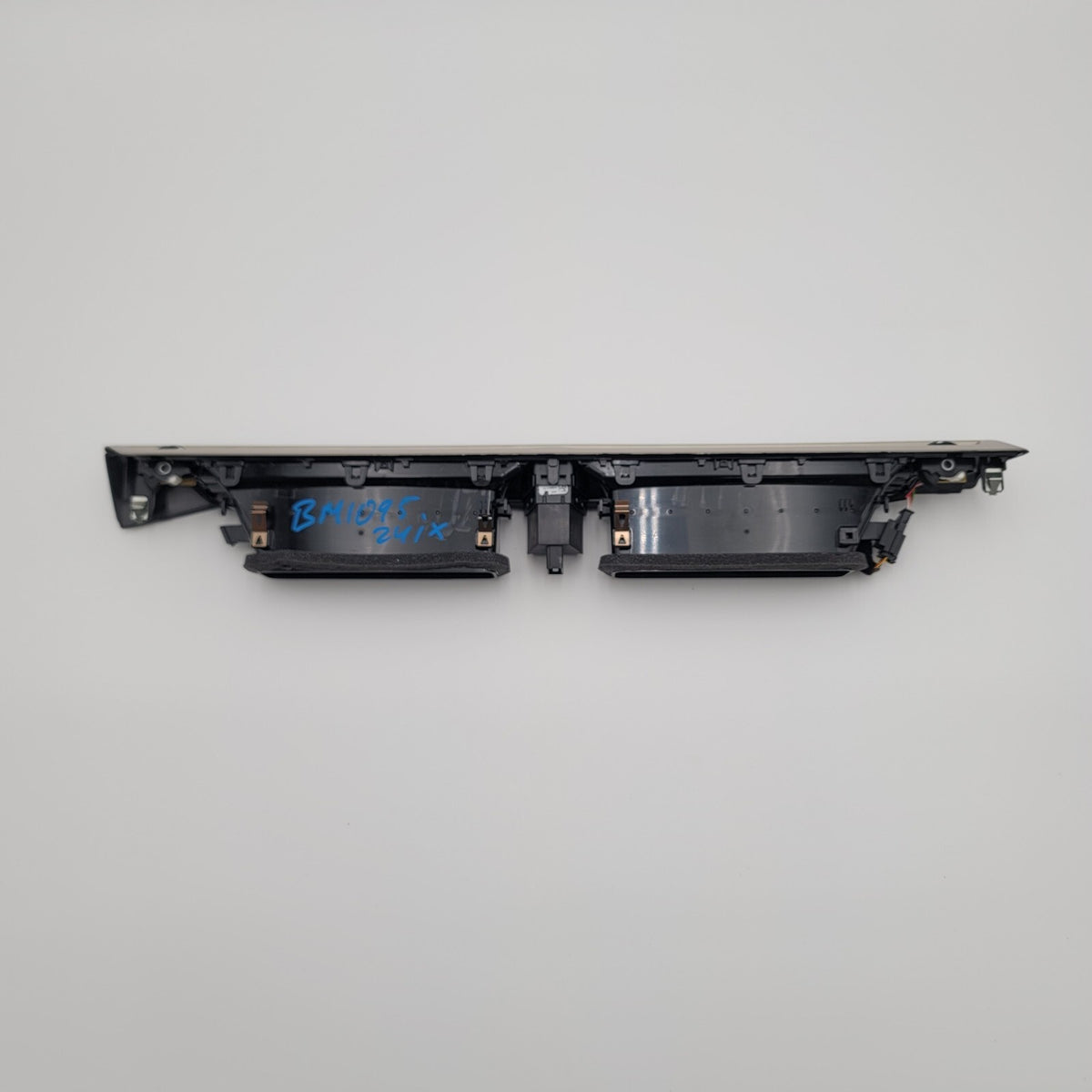 2021 - 2025 BMW iX I20 Front Dashboard Instrument Panel Air Vent 9490661