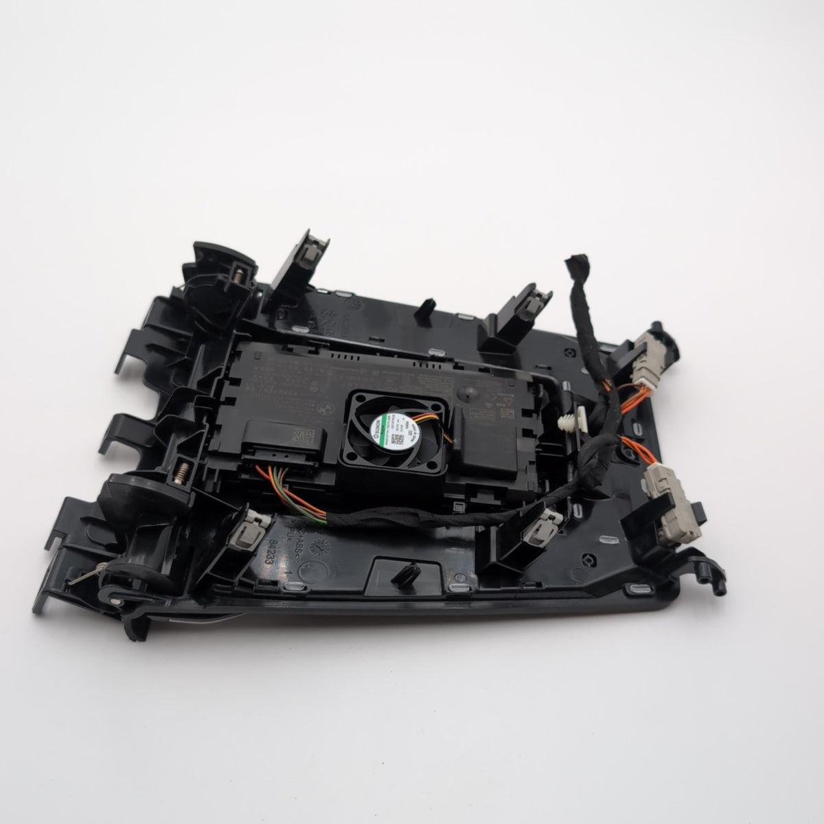 2022 - 2026 BMW X1 X2 Front Wireless Phone Charing Pad Tray 5A22F51 5B52225
