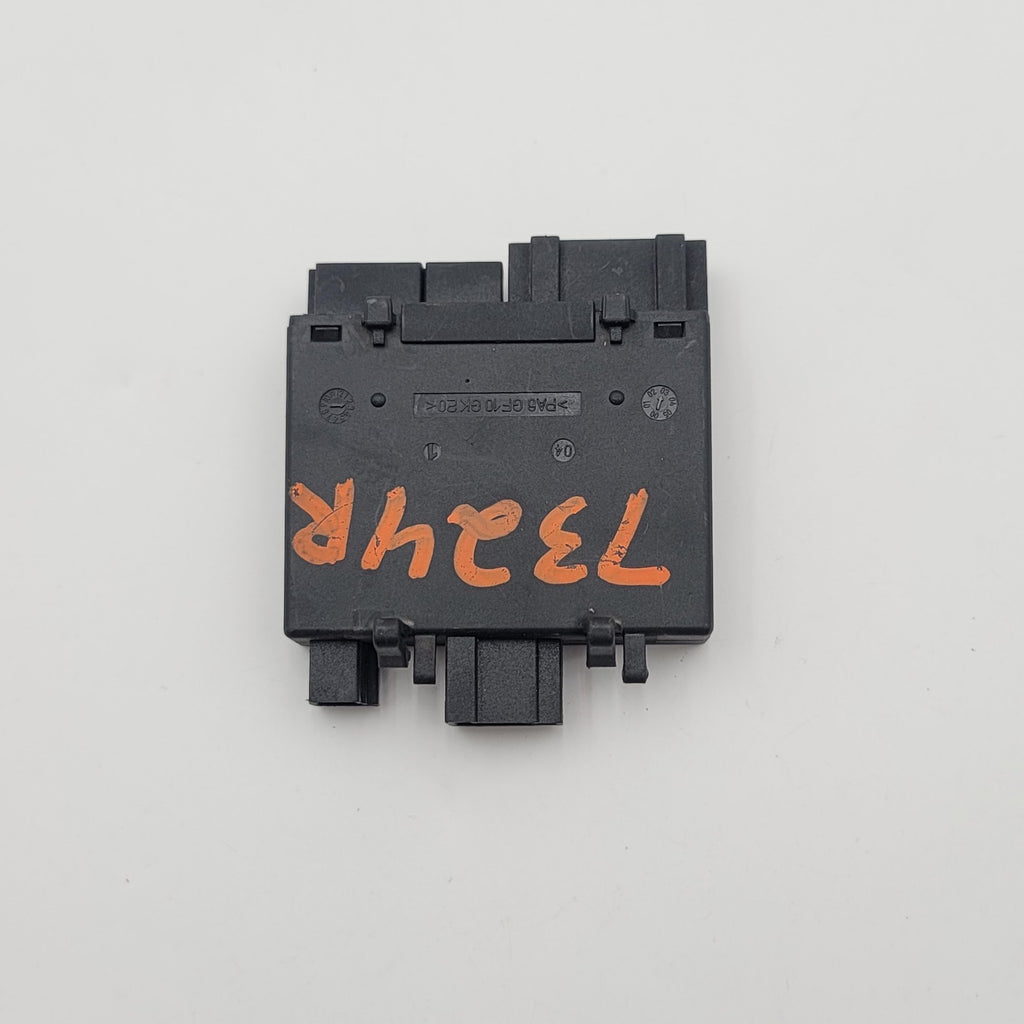 MERCEDES W209 CLK350 CLK550 CLK55 KEYLESS GO CONTROL MODULE OEM 2098202526